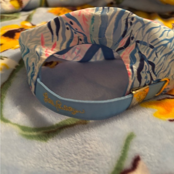 Hat - Picture 3 of 3